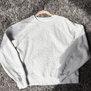 Abercrombie & Fitch Light Gray Crewneck Sweatshirt